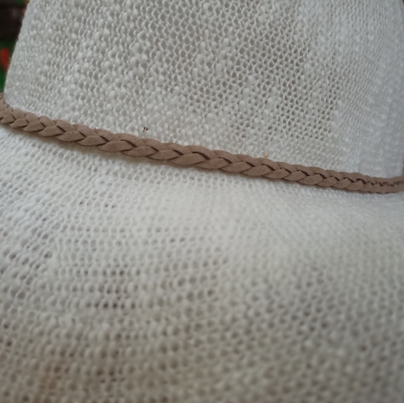 White Easter Bonnet Fedora Hat LN - Picture 5 of 6